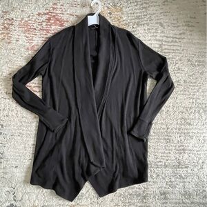 Athleta pranayama wrap